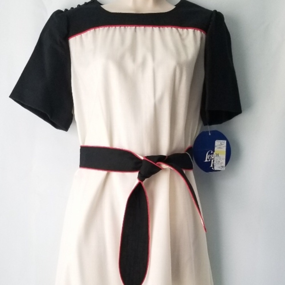 Vintage Leslie Fay Belted Short Sleeve Dress NWT